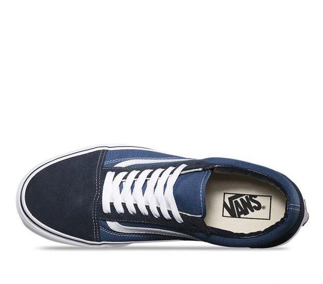 Vans old skool hot sale navy blue on feet